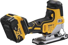 DeWalt DCS335P2-QW 18V XR Sticksåg med 2 x 5.0 Ah Batterier